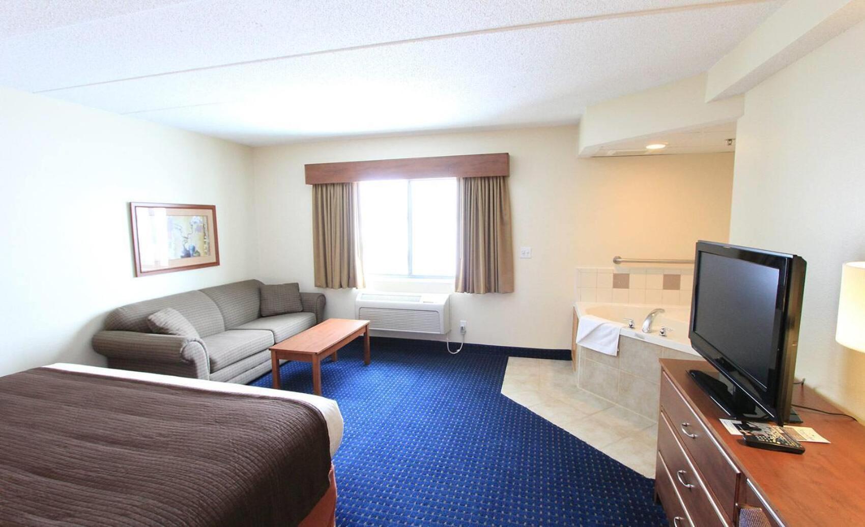 Americinn By Wyndham Cedar Rapids Airport Екстериор снимка
