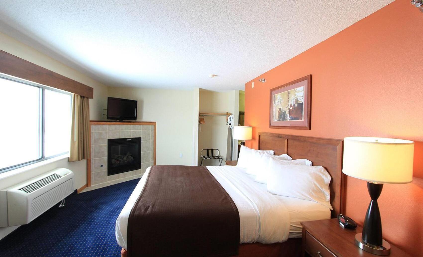 Americinn By Wyndham Cedar Rapids Airport Екстериор снимка