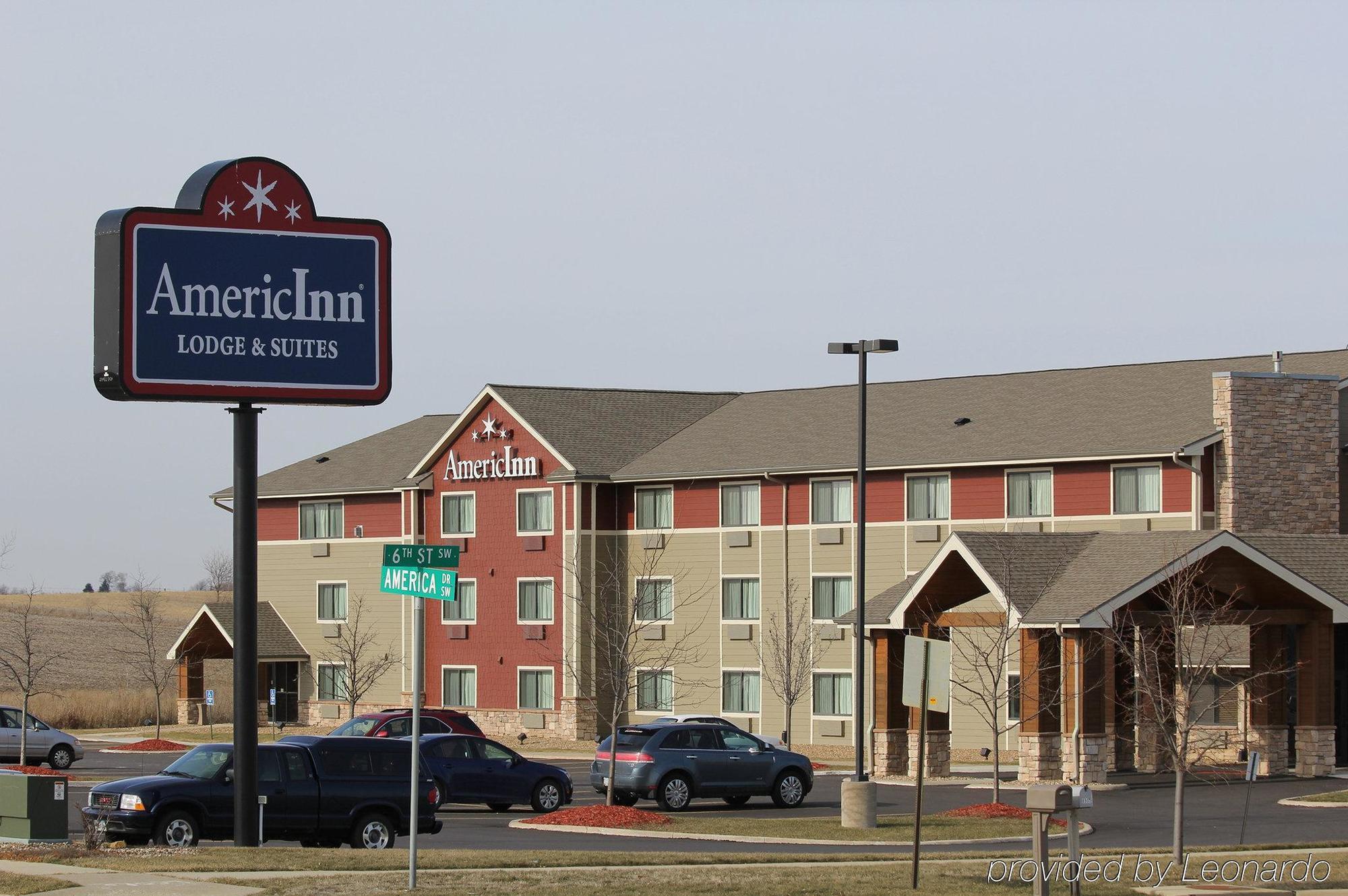Americinn By Wyndham Cedar Rapids Airport Екстериор снимка