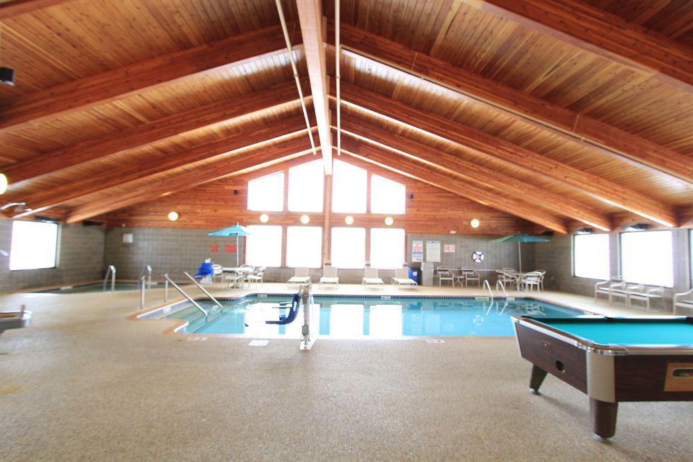 Americinn By Wyndham Cedar Rapids Airport Екстериор снимка